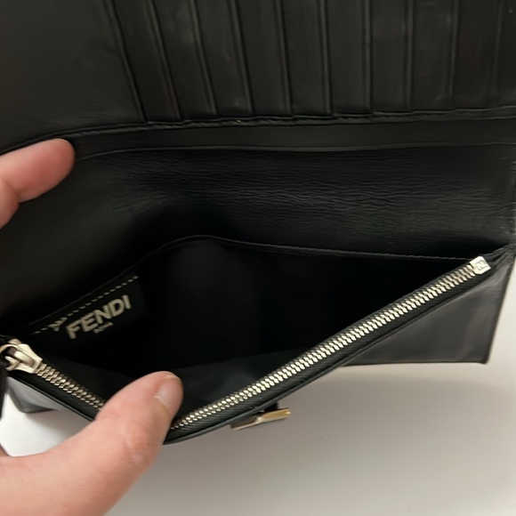 Fendi Beige/Black Leather Flap Continental Wallet - Picture 8 of 16